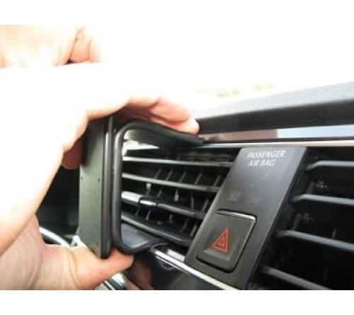 Proclip VW TIguan 17-23 Center mount