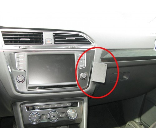 Proclip VW TIguan 17-23 Angled mount