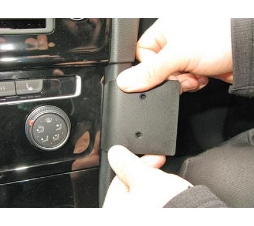 Proclip Volkswagen Golf VII 13-20 Angled mount