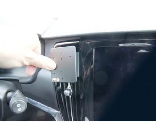 Proclip Volvo S90/V90 16- Center mount  left