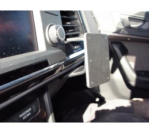 Proclip Seat Ateca 17- Angled mount