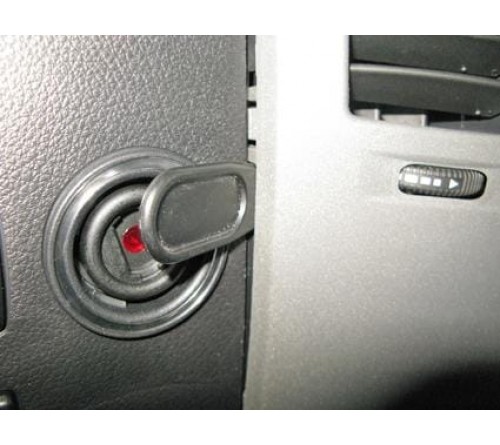 Proclip Mercedes Sprinter 07-18 Center mount  low