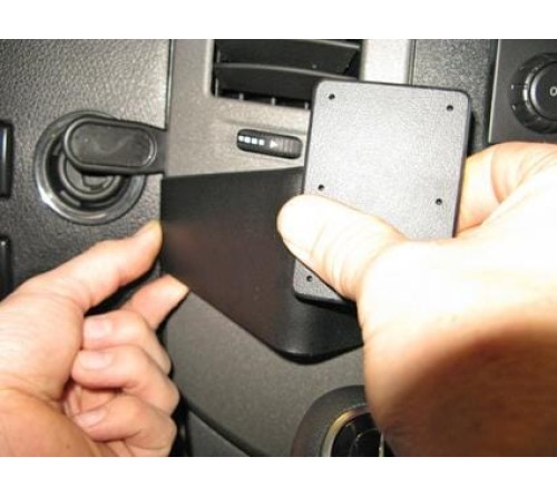 Proclip Mercedes Sprinter 07-18 Center mount  low