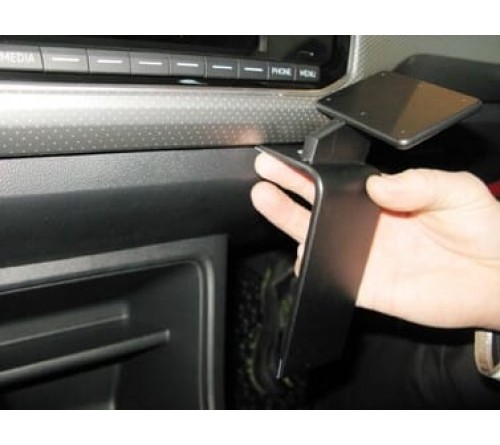 Proclip Volkswagen UP 17-22 Angled Mount