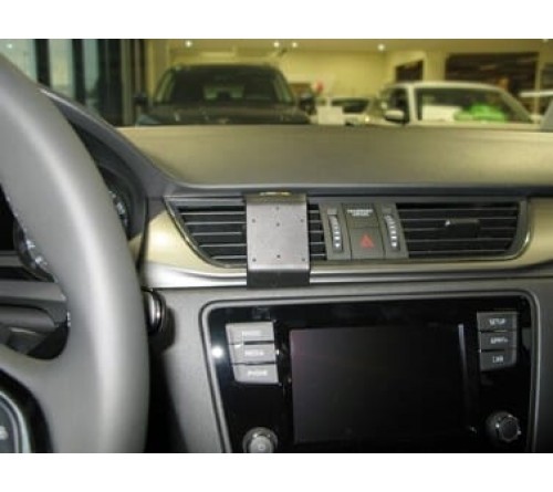 Proclip Skoda Rapid 18-19 Center mount NOT for Cool edition