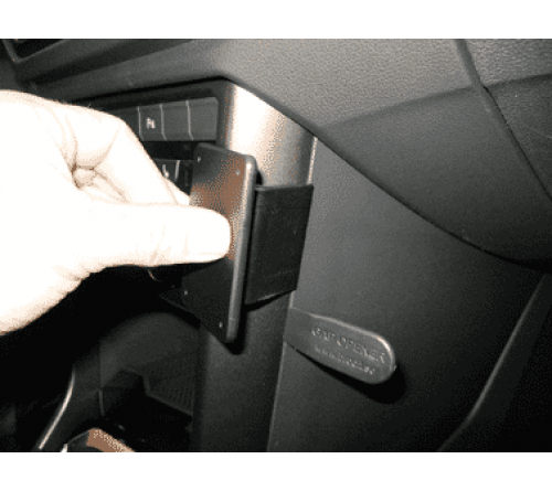 Proclip Volkswagen T-Roc 18-22 Angled mount