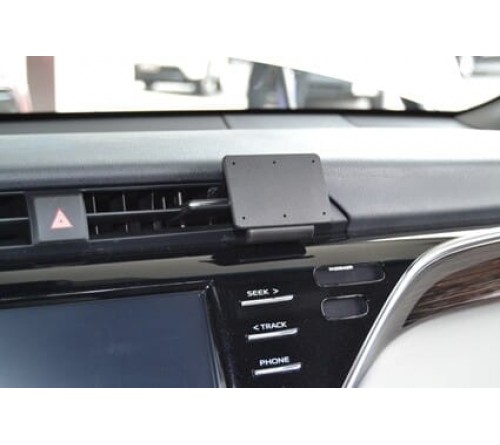 Proclip Toyota Camry 18-21 USA Center mount