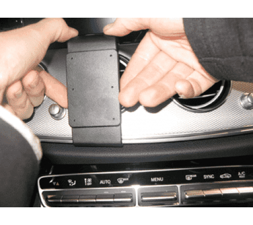 Proclip Mercedes Benz E-Class 18-23 GLS 19- Center mount