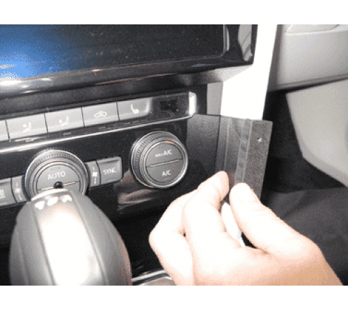 Proclip VW Passat Alltrack only 16- Angled mount