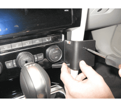 Proclip VW Passat Alltrack only 16- Angled mount