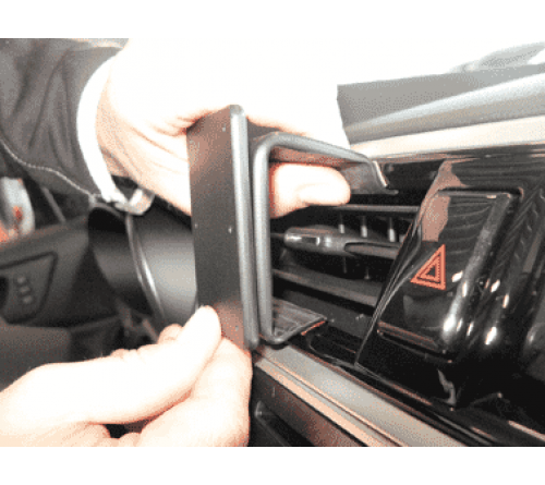 Proclip Subaru Outback 18- Center mount