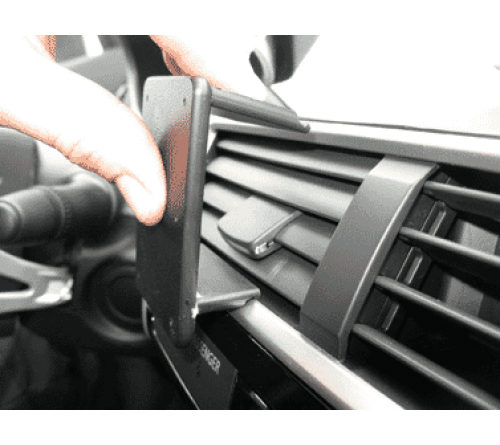 Proclip Mitsubishi Eclipse Cross 18- Center mount