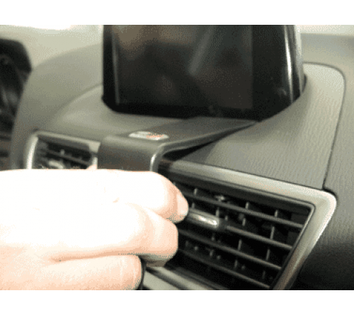 Proclip Mazda 3 17-18 Center mount