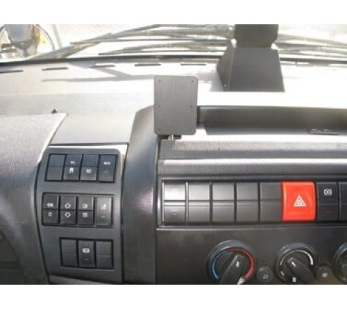 Proclip Iveco Euro Cargo 16-18 Center mount