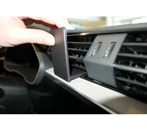 Proclip Audi Q3 19-23 Center mount