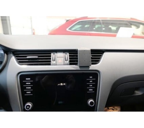 Proclip Skoda Octavia III 18-21 Center mount