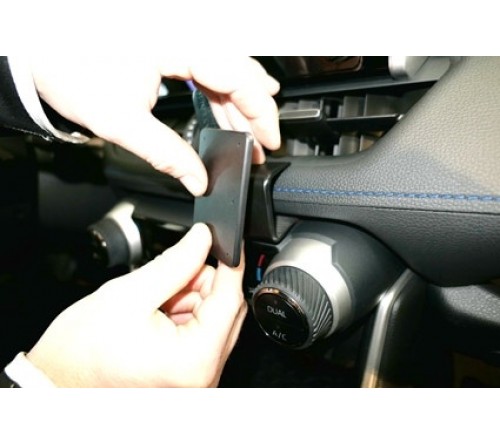 Proclip Toyota RAV 4 19- Center mount
