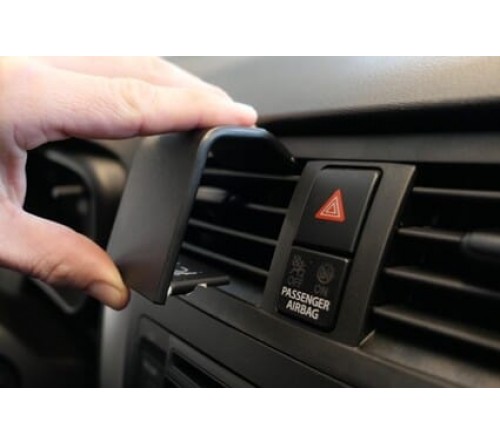 Proclip Suzuki Celerio 15-22 Center mount