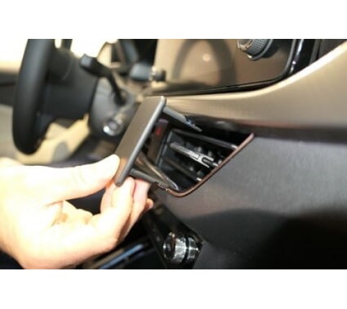 Proclip Skoda Scala 19- Center mount