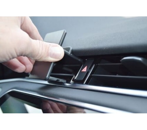 Proclip LR Range Rover Evoque 19-23 Center mount