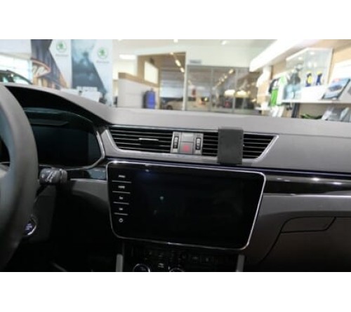 Proclip Skoda Superb 20-23 Center mount