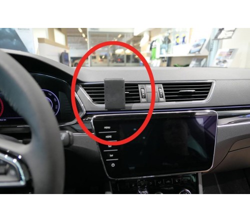 Proclip Skoda Superb 20-23 Center mount