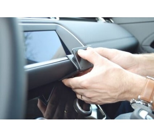 Proclip LR Range Rover Evoque 19-23 Angled  ONLY fixed displ