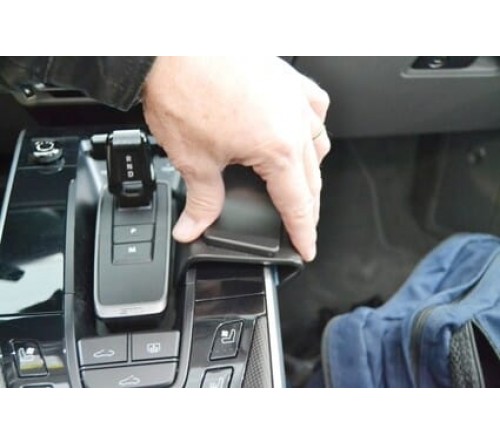 Proclip Porsche 911 (Type 992) 20- Angled -ONLY aut.gear