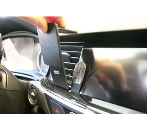 Proclip Opel Insignia B 18-22 Center mount