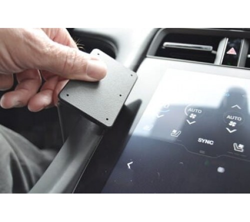 Proclip Porsche Taycan 20- Center mount