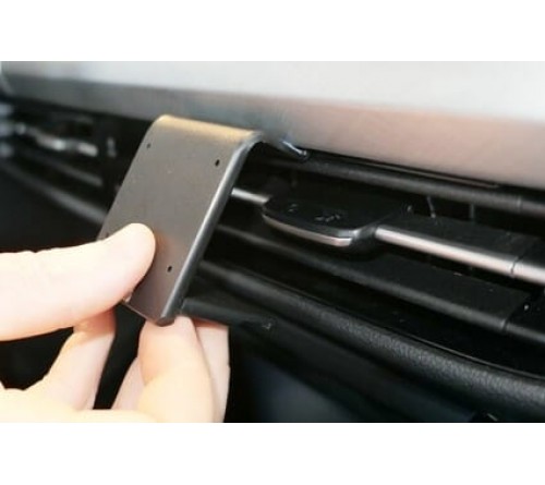 Proclip Volkswagen Golf MK8 20- Center mount