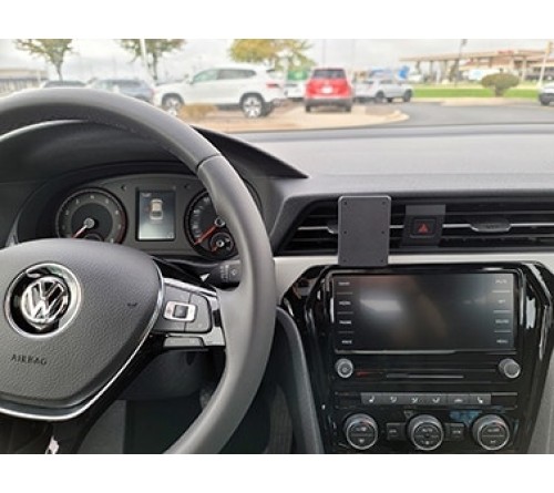 Proclip VW Passat 20-23 USA Center mount
