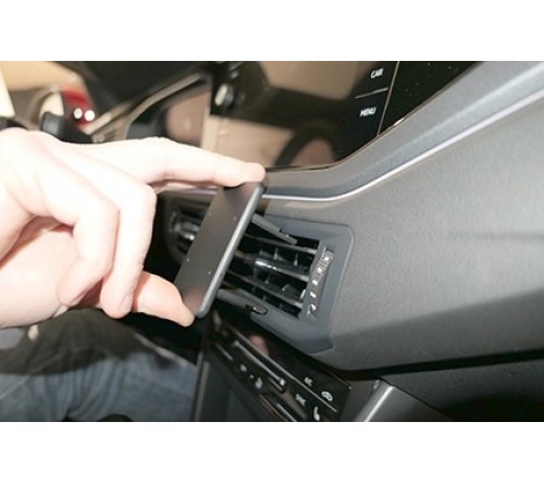 Proclip Volkswagen Taigo 22- Center mount