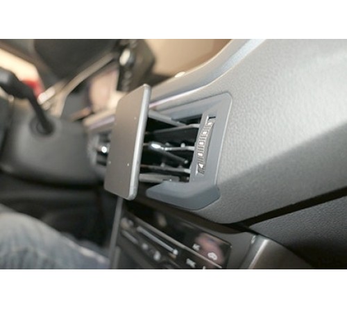 Proclip Volkswagen Taigo 22- Center mount