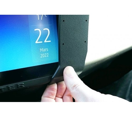 Proclip Dacia Duster (with display) 22-23 Angled mount