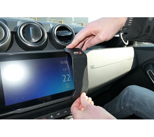 Proclip Dacia Duster (with display) 22- Angled mount