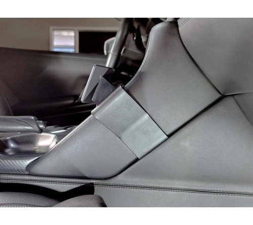 Proclip Nissan GTR 17-24 Angled mount