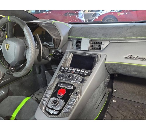 Proclip Lamborghini Aventador 11-24 Center mount