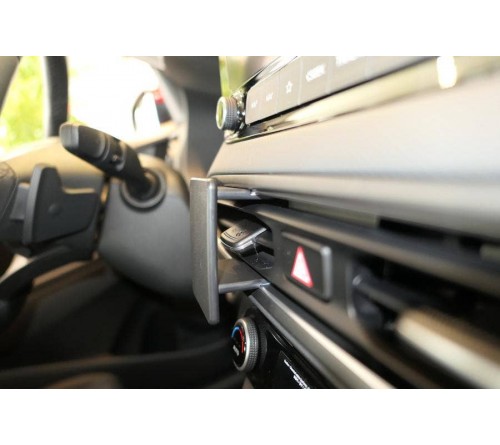 Proclip Hyundai Kona Electric (with display) 22-Center mount