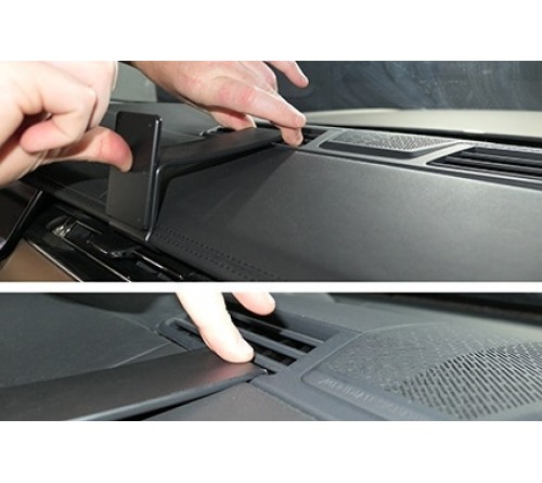 Proclip Land Rover Range Rover 22-/RR Sport 23- Center mount