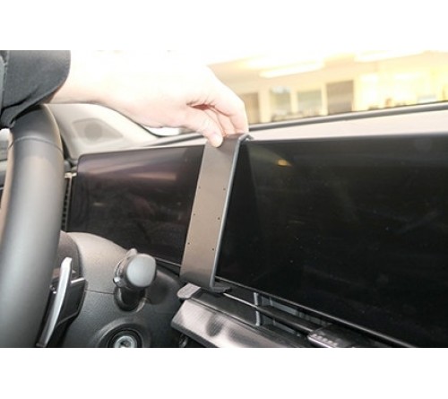 Proclip Kia Sportage 22- Center mount