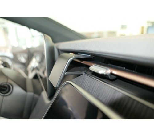 Proclip Mercedes Benz EQE 22- Center mount