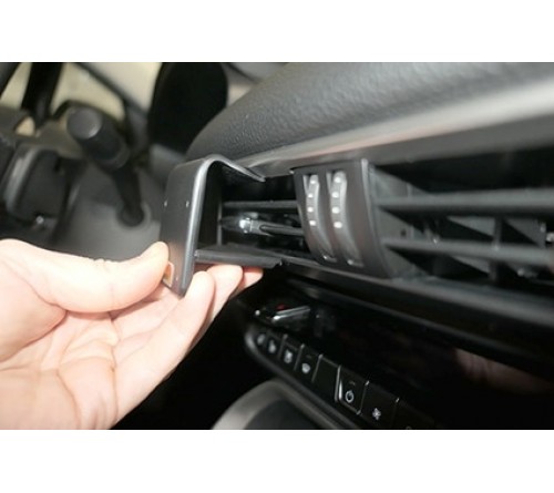 Proclip Mazda CX-60 23-/ CX-80 25- Center mount