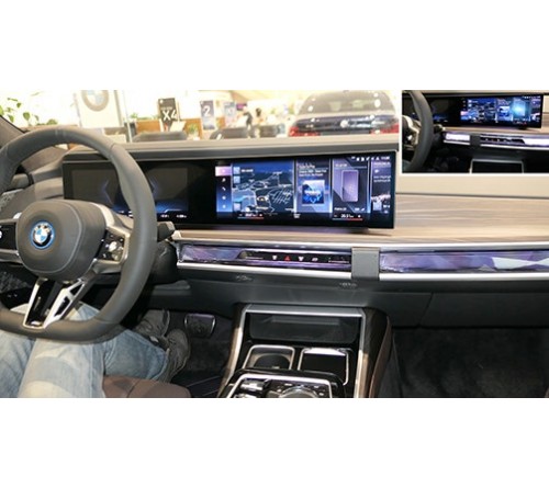 Proclip BMW i7 G70 23- Angled mount