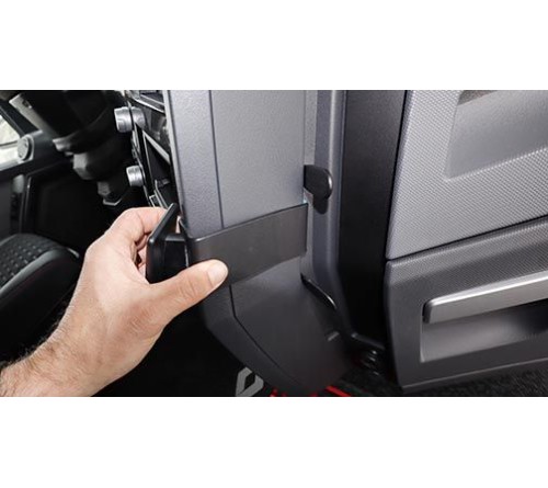 Proclip Renault T-series 23- Center mount