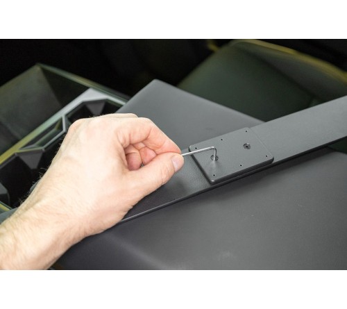 Proclip Tesla Cybertruck 23- Center mount