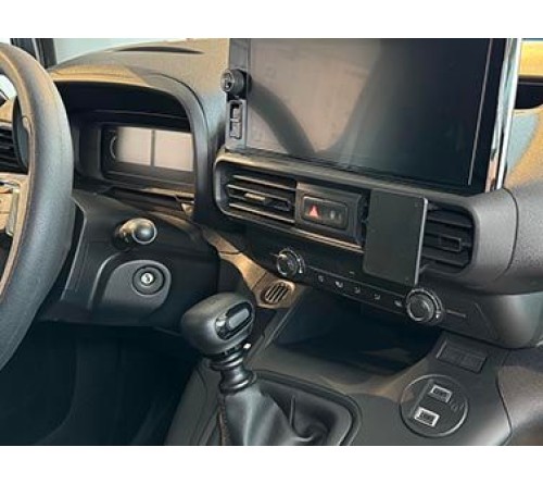 Proclip Citroen E-Berlingo/Opel Combo/Doblo 25- Center mount
