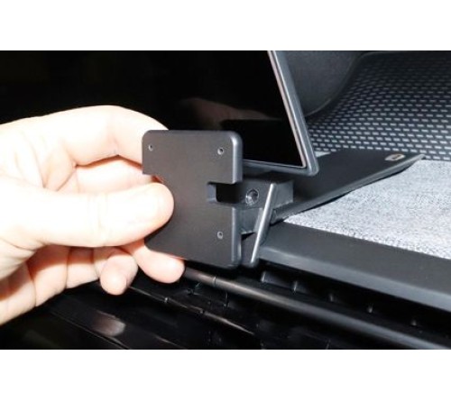 Proclip Peugeot 3008/ 5008 25- Center mount