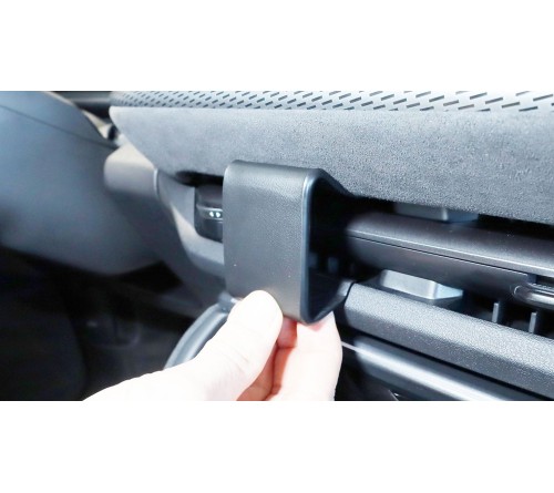 Proclip Audi Q5 25- Center mount