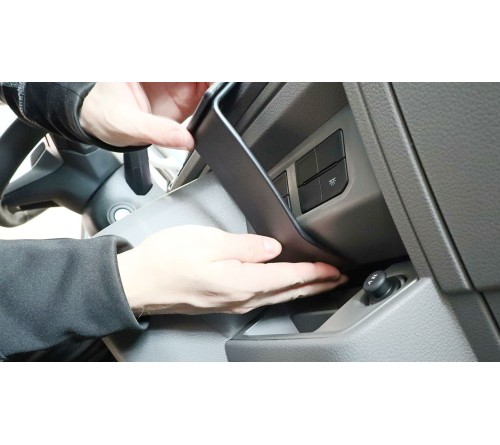 Proclip MAN TGE/ VW Crafter 25- Angled mount -ONLY automatic